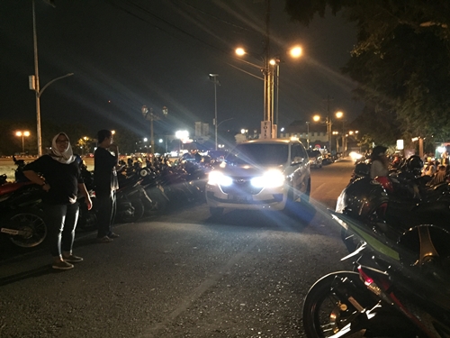Wisata Kuliner di Yogya? Ya, ke Pendopo Lawas di Alun-alun Utara, Keraton Kasultanan Yogyakarta 